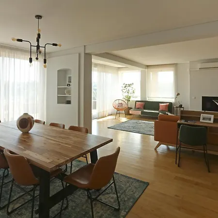 D'ouro Semesterbostad